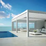 مظلة عصرية امام مسبح في الرياض